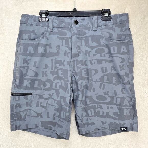 Oakley Other - Oakley Golf Transition Ransom Short Mens 33 Gray Collage AOP Regular Fit